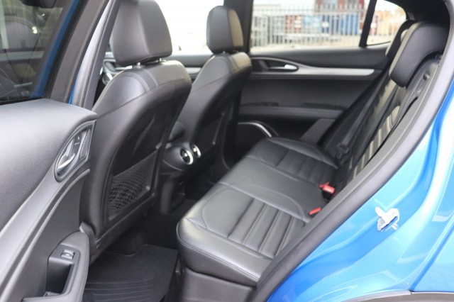 ALFA ROMEO STELVIO 2.0 T AWD Q4 280PK/PAN.DAK/H.KARDON/ORIG.NL/SPORTST/20, Carmix, OSS