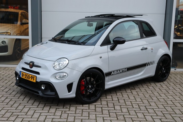 ABARTH 595 COMPETIZIONE - 1.4 T-JET ABARTH 180PK SCHUIFDAK/CARBON SABELT SEATS/18