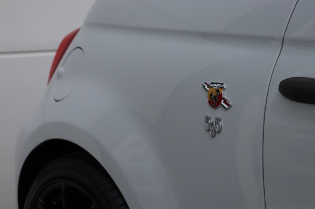 ABARTH 595 COMPETIZIONE 1.4 T-JET ABARTH 180PK SCHUIFDAK/CARBON SABELT SEATS/, Carmix, OSS