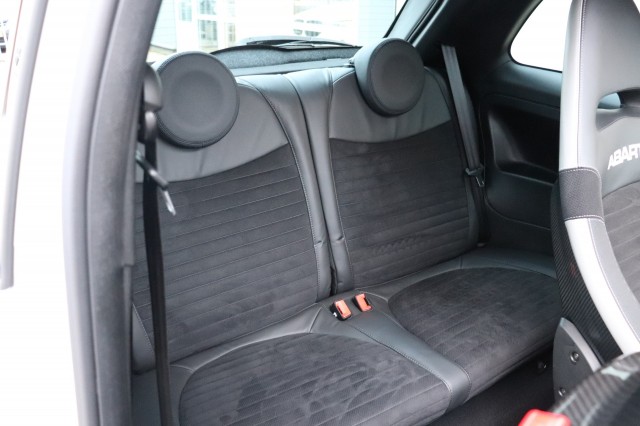 ABARTH 595 COMPETIZIONE 1.4 T-JET ABARTH 180PK SCHUIFDAK/CARBON SABELT SEATS/, Carmix, OSS