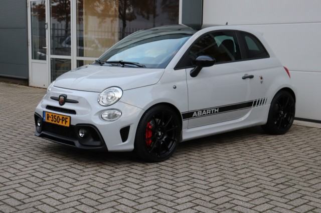 ABARTH 595 COMPETIZIONE 1.4 T-JET ABARTH 180PK SCHUIFDAK/CARBON SABELT SEATS/, Carmix, OSS