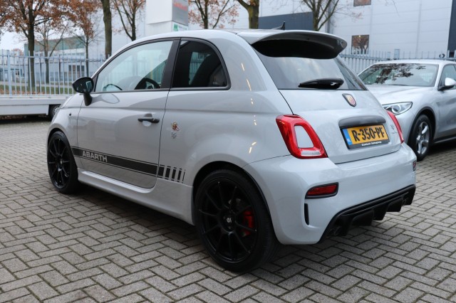 ABARTH 595 COMPETIZIONE 1.4 T-JET ABARTH 180PK SCHUIFDAK/CARBON SABELT SEATS/, Carmix, OSS