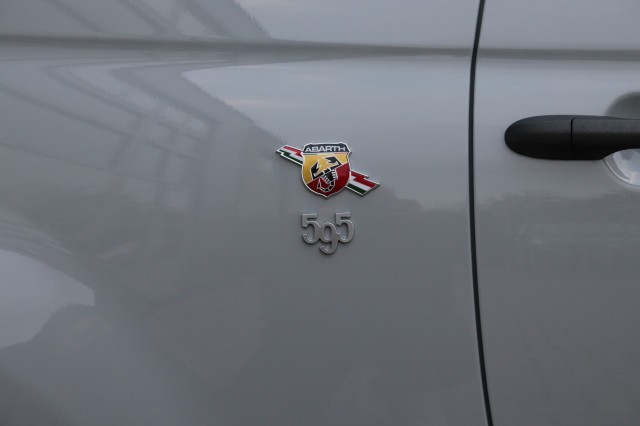 ABARTH 595 COMPETIZIONE 1.4 T-JET ABARTH 180PK SCHUIFDAK/CARBON SABELT SEATS/, Carmix, OSS