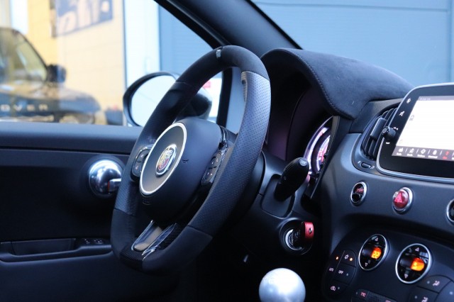 ABARTH 595 COMPETIZIONE 1.4 T-JET ABARTH 180PK SCHUIFDAK/CARBON SABELT SEATS/, Carmix, OSS