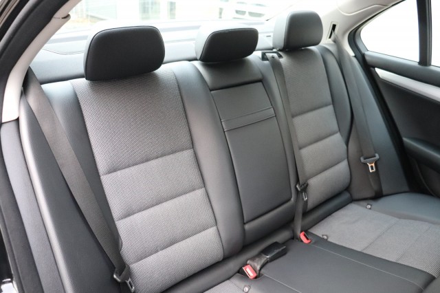 MERCEDES-BENZ C-KLASSE 180 AUT AVANTGARDE/SCHUIFDAK/CLIMA/CRUISE/STOELVERW., Carmix, OSS