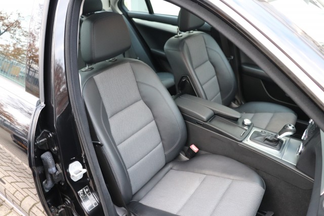 MERCEDES-BENZ C-KLASSE 180 AUT AVANTGARDE/SCHUIFDAK/CLIMA/CRUISE/STOELVERW., Carmix, OSS