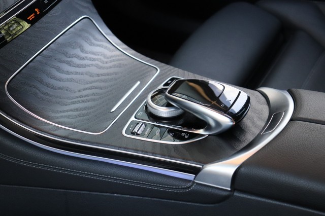 MERCEDES-BENZ GLC-KLASSE 350E  4MATIC AMG-LINE/HEADUP/AMBIENT/LEER/NAVI/19, Carmix, OSS