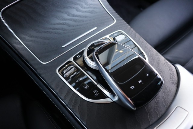 MERCEDES-BENZ GLC-KLASSE 350E  4MATIC AMG-LINE/HEADUP/AMBIENT/LEER/NAVI/19, Carmix, OSS