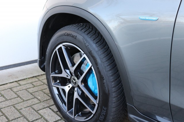 MERCEDES-BENZ GLC-KLASSE 350E  4MATIC AMG-LINE/HEADUP/AMBIENT/LEER/NAVI/19, Carmix, OSS