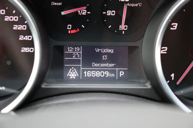 ALFA ROMEO GIULIETTA 1.6 JTDM SUPER AUT/LEER/NAVI/DAB/ORIG.NL, Carmix, OSS