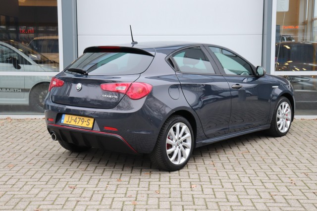 ALFA ROMEO GIULIETTA 1.6 JTDM SUPER AUT/LEER/NAVI/DAB/ORIG.NL, Carmix, OSS