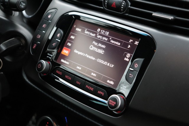 ALFA ROMEO GIULIETTA 1.6 JTDM SUPER AUT/LEER/NAVI/DAB/ORIG.NL, Carmix, OSS