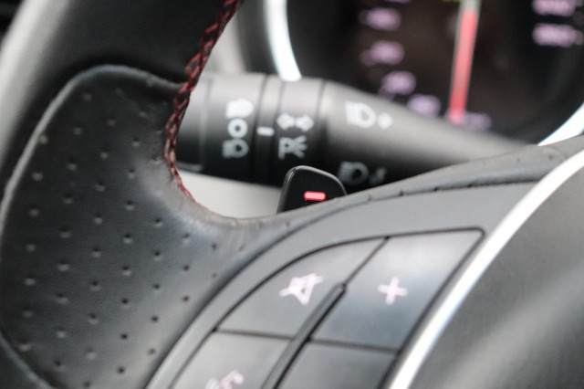 ALFA ROMEO GIULIETTA 1.6 JTDM SUPER AUT/LEER/NAVI/DAB/ORIG.NL, Carmix, OSS