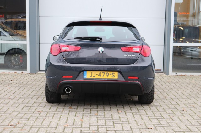 ALFA ROMEO GIULIETTA 1.6 JTDM SUPER AUT/LEER/NAVI/DAB/ORIG.NL, Carmix, OSS