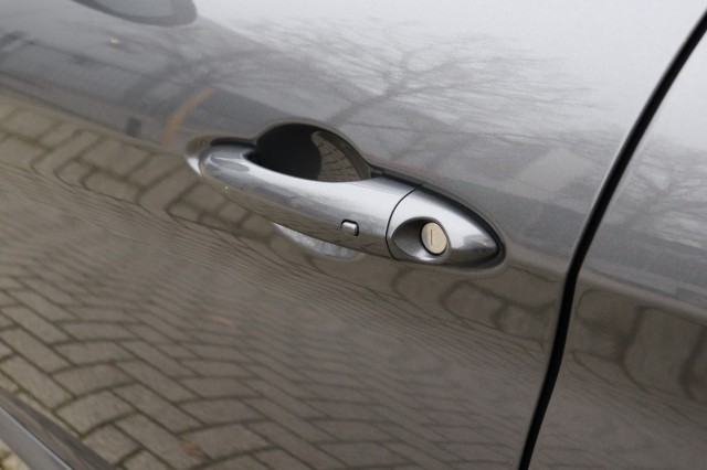 ALFA ROMEO GIULIA 2.0T SUPER AUT/SPORTST./A.CARPLAY/STOEL/STUURVERW./18'', Carmix, OSS