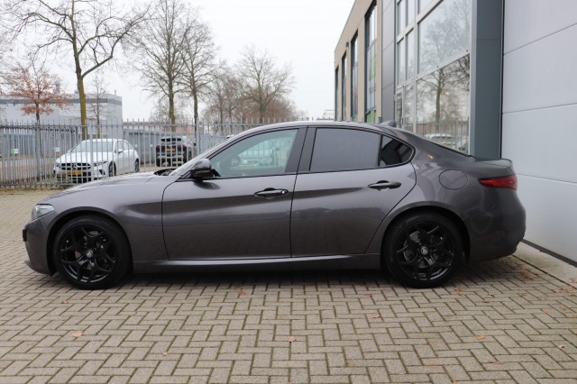 ALFA ROMEO GIULIA 2.0T SUPER AUT/SPORTST./A.CARPLAY/STOEL/STUURVERW./18'', Carmix, OSS