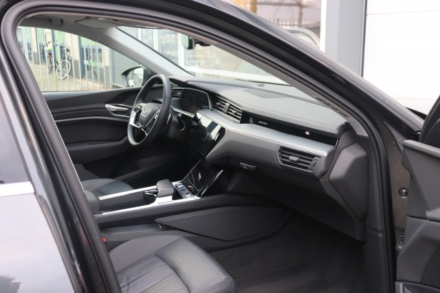AUDI E-TRON E-TRON 50 Q L ED +, Carmix, OSS