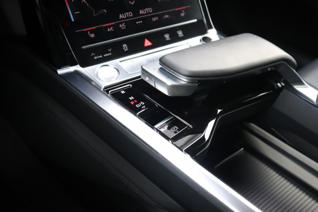 AUDI E-TRON E-TRON 50 Q L ED +, Carmix, OSS