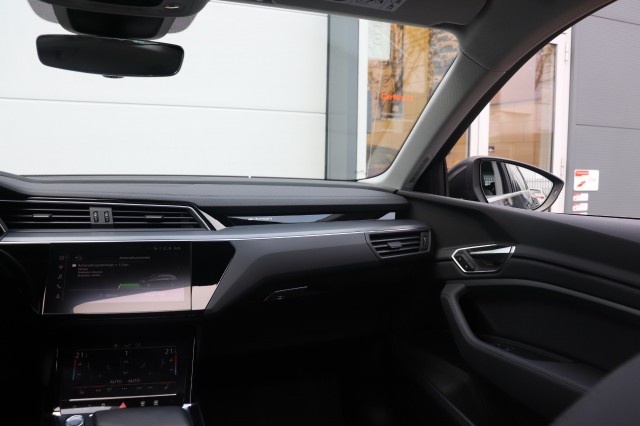 AUDI E-TRON E-TRON 50 Q L ED +, Carmix, OSS