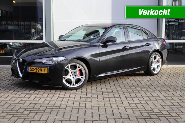 ALFA ROMEO GIULIA - 2.0T SUPER AUT/SPORTST/STOEL.STUURVERW./MEMORY/18''