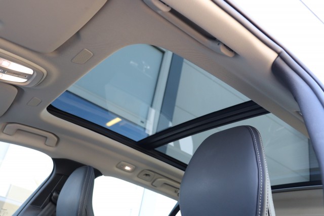 VOLVO V60 CC 2.0 B5 AWD ULTIMATE, Carmix, OSS