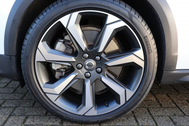 VOLVO V60 CC 2.0 B5 AWD ULTIMATE, Carmix, OSS