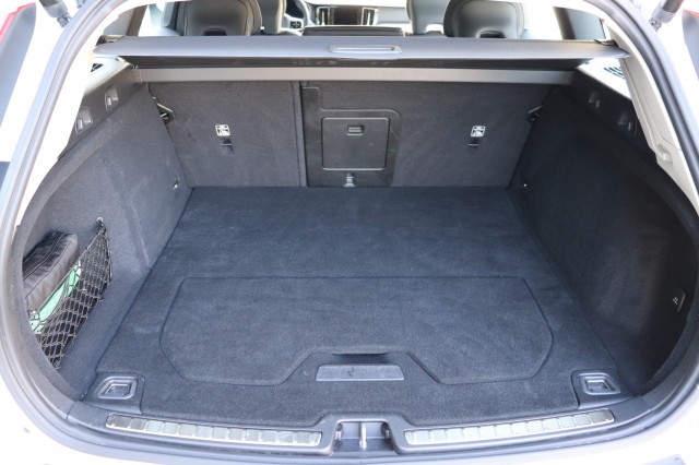 VOLVO V60 CC 2.0 B5 AWD ULTIMATE, Carmix, OSS