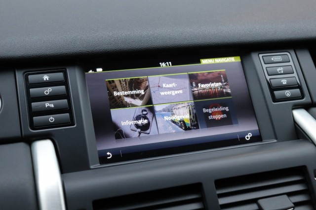 LAND ROVER DISCOVERY 2.0 SI4 4WD HSE LUXURY/TREKHAAK/PAN.DAK/LEER/ORIG.NL, Carmix, OSS