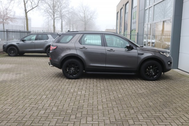 LAND ROVER DISCOVERY 2.0 SI4 4WD HSE LUXURY/TREKHAAK/PAN.DAK/LEER/ORIG.NL, Carmix, OSS