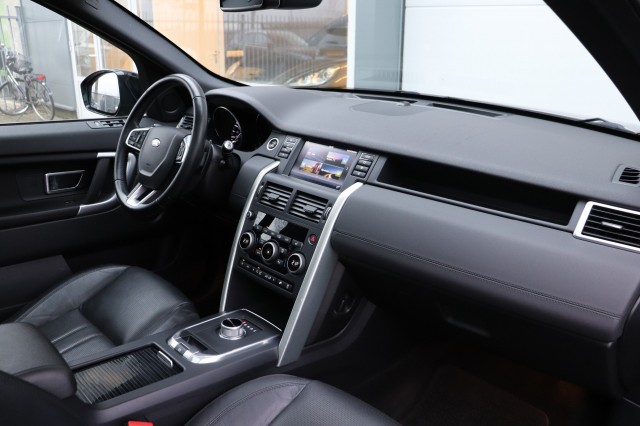 LAND ROVER DISCOVERY 2.0 SI4 4WD HSE LUXURY/TREKHAAK/PAN.DAK/LEER/ORIG.NL, Carmix, OSS