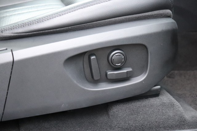 LAND ROVER DISCOVERY 2.0 SI4 4WD HSE LUXURY/TREKHAAK/PAN.DAK/LEER/ORIG.NL, Carmix, OSS