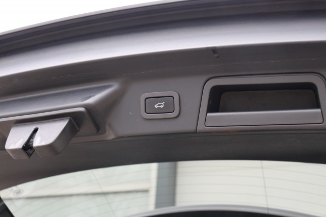 LAND ROVER RANGE ROVER 2.0 I4 Turbo AWD 250PK SE AUT/ORIG.NL/1E EIG./DEALERONDERH., Carmix, OSS