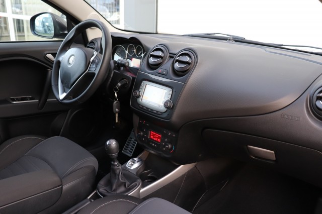 ALFA ROMEO MITO 0.9 TwinAir ECO Super NAVI/CLIMA/CRUISE/DAB/ORIG.NL/16, Carmix, OSS