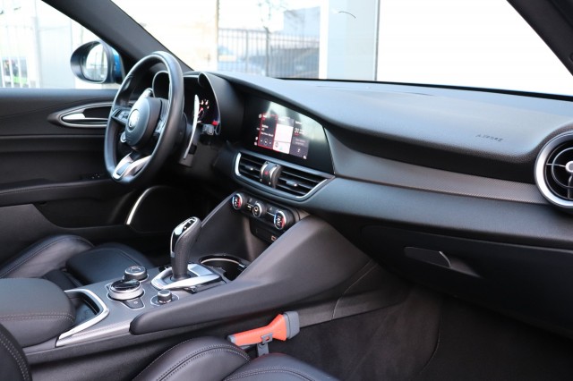 ALFA ROMEO GIULIA 2.0T TI Sprint /ORIG.NL/1E EIG./DEALERONDERH., Carmix, OSS