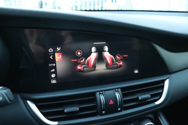 ALFA ROMEO GIULIA 2.0T TI Sprint /ORIG.NL/1E EIG./DEALERONDERH., Carmix, OSS