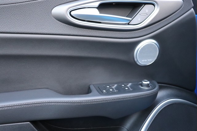 ALFA ROMEO GIULIA 2.0T TI Sprint /ORIG.NL/1E EIG./DEALERONDERH., Carmix, OSS