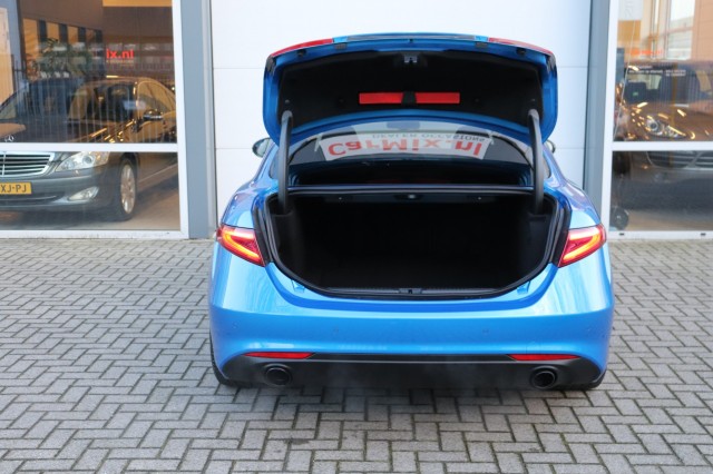 ALFA ROMEO GIULIA 2.0T TI Sprint /ORIG.NL/1E EIG./DEALERONDERH., Carmix, OSS