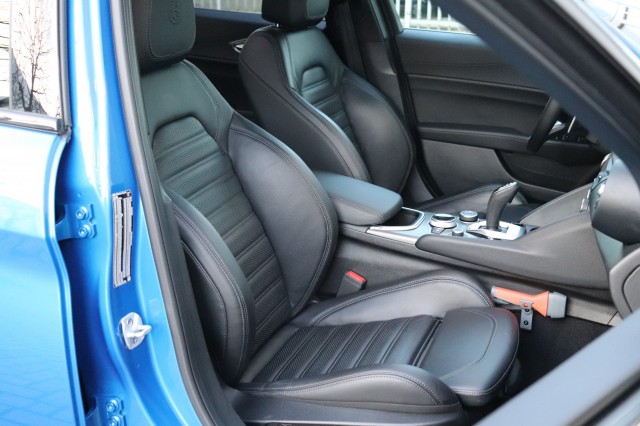 ALFA ROMEO GIULIA 2.0T TI Sprint /ORIG.NL/1E EIG./DEALERONDERH., Carmix, OSS