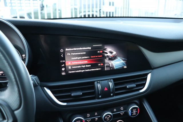 ALFA ROMEO GIULIA 2.0T TI Sprint /ORIG.NL/1E EIG./DEALERONDERH., Carmix, OSS