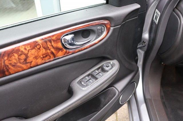 JAGUAR XJ 2.7D V6, Carmix, OSS