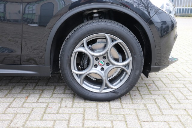 ALFA ROMEO STELVIO 2.0 T Q4 AWD SUPER AUT/A.CARPLAY/SPORTSTOELEN/STOEL/STUURVERW./1, Carmix, OSS