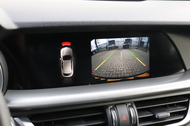 ALFA ROMEO STELVIO 2.0 T Q4 AWD SUPER AUT/A.CARPLAY/SPORTSTOELEN/STOEL/STUURVERW./1, Carmix, OSS