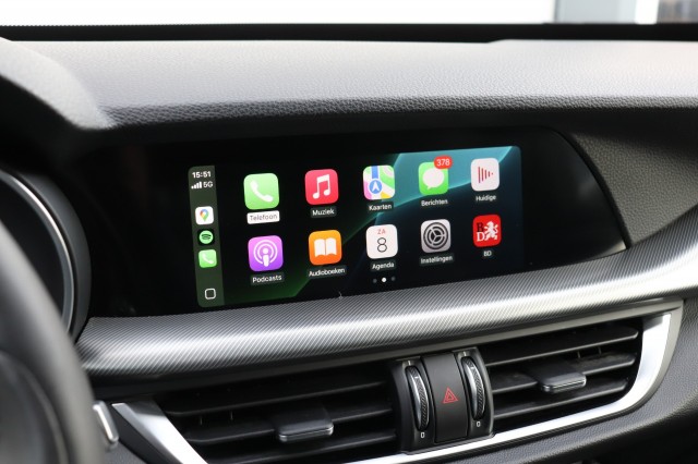 ALFA ROMEO STELVIO 2.0 T Q4 AWD SUPER AUT/A.CARPLAY/SPORTSTOELEN/STOEL/STUURVERW./1, Carmix, OSS