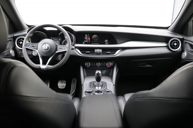 ALFA ROMEO STELVIO 2.0 T Q4 AWD SUPER AUT/A.CARPLAY/SPORTSTOELEN/STOEL/STUURVERW./1, Carmix, OSS