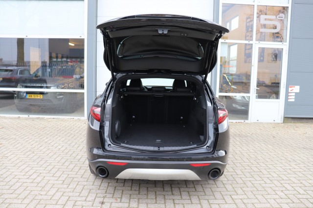 ALFA ROMEO STELVIO 2.0 T Q4 AWD SUPER AUT/A.CARPLAY/SPORTSTOELEN/STOEL/STUURVERW./1, Carmix, OSS