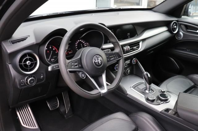 ALFA ROMEO STELVIO 2.0 T Q4 AWD SUPER AUT/A.CARPLAY/SPORTSTOELEN/STOEL/STUURVERW./1, Carmix, OSS
