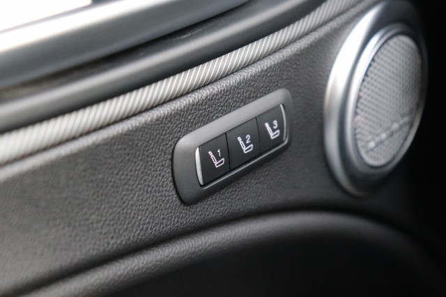 ALFA ROMEO STELVIO 2.0 T Q4 AWD SUPER AUT/A.CARPLAY/SPORTSTOELEN/STOEL/STUURVERW./1, Carmix, OSS