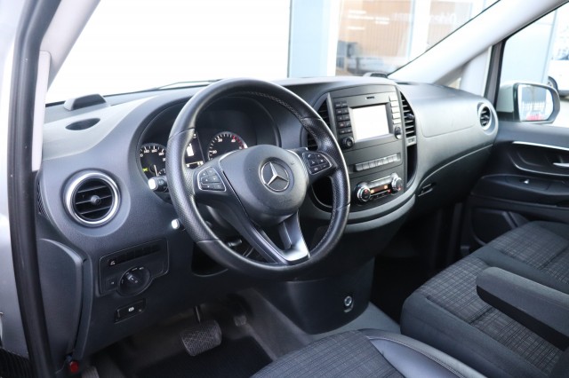 MERCEDES-BENZ VITO 119 CDI  LANG AUT(7)/3PERS/LED-ILS/CLIMA/CAMERA/PDC/SIDEBARS/17, Carmix, OSS