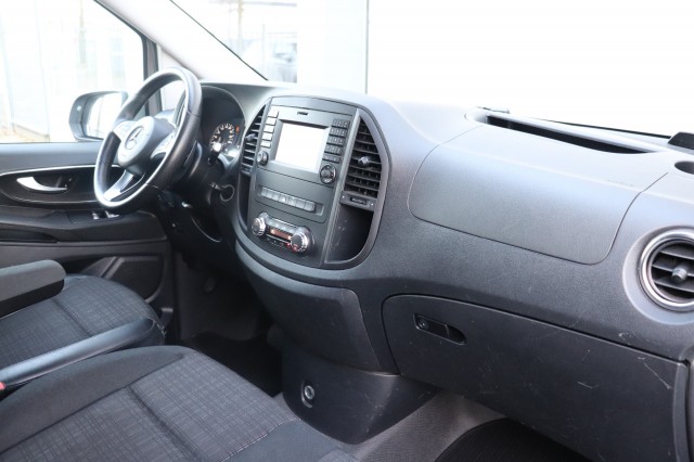 MERCEDES-BENZ VITO 119 CDI  LANG AUT(7)/3PERS/LED-ILS/CLIMA/CAMERA/PDC/SIDEBARS/17, Carmix, OSS
