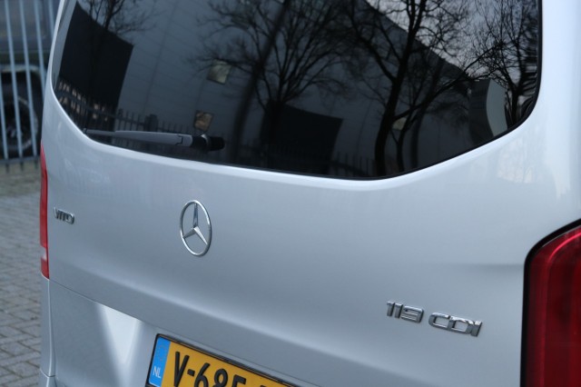 MERCEDES-BENZ VITO 119 CDI  LANG AUT(7)/3PERS/LED-ILS/CLIMA/CAMERA/PDC/SIDEBARS/17, Carmix, OSS